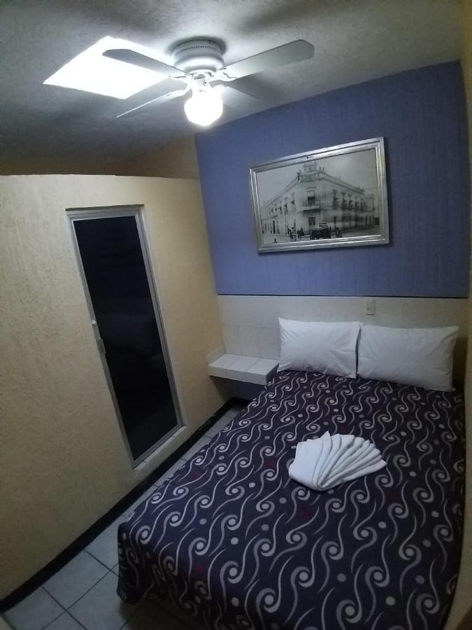 Hotel Aguila Guadalajara Esterno foto